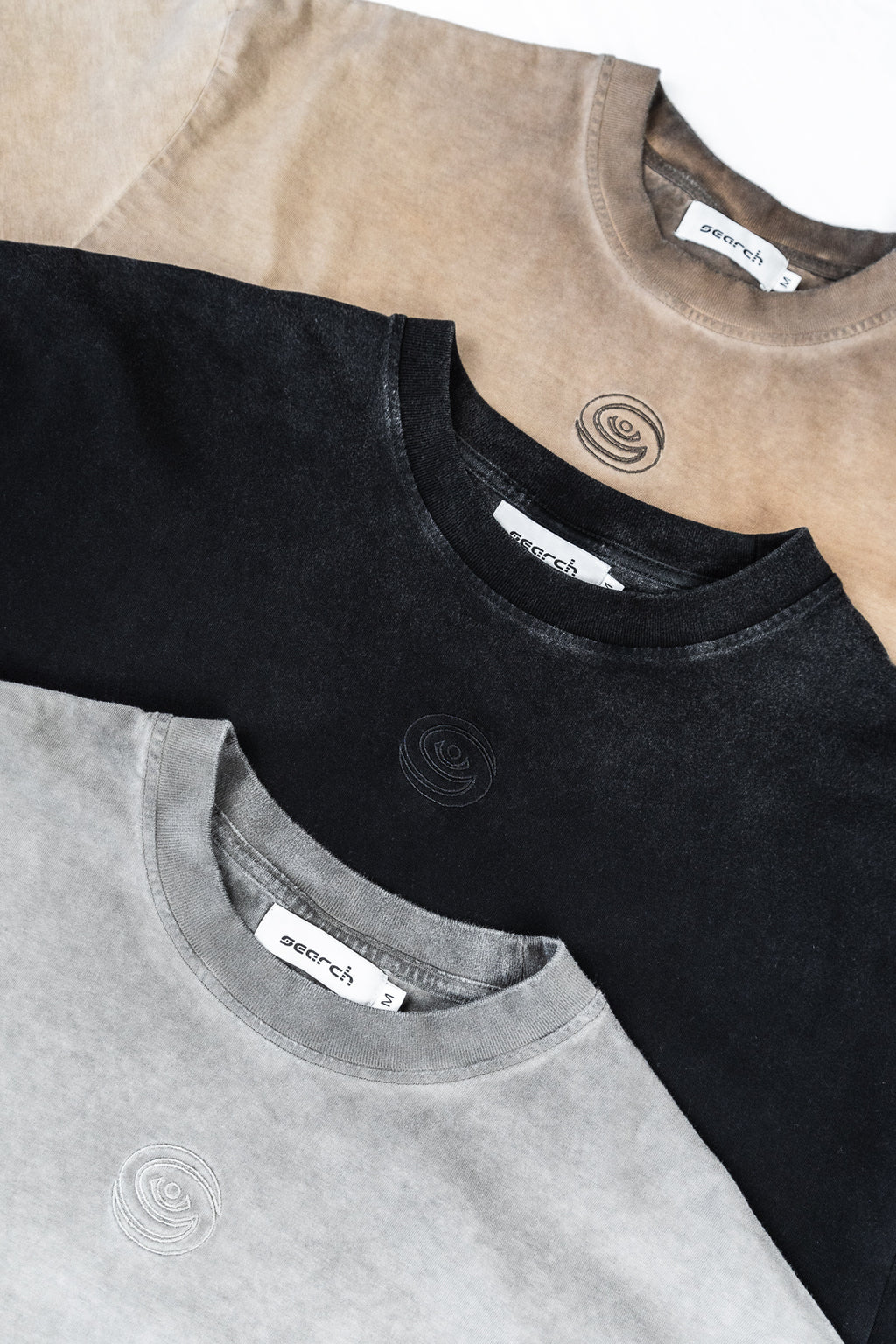 OMBRÉ TEE: SILVER